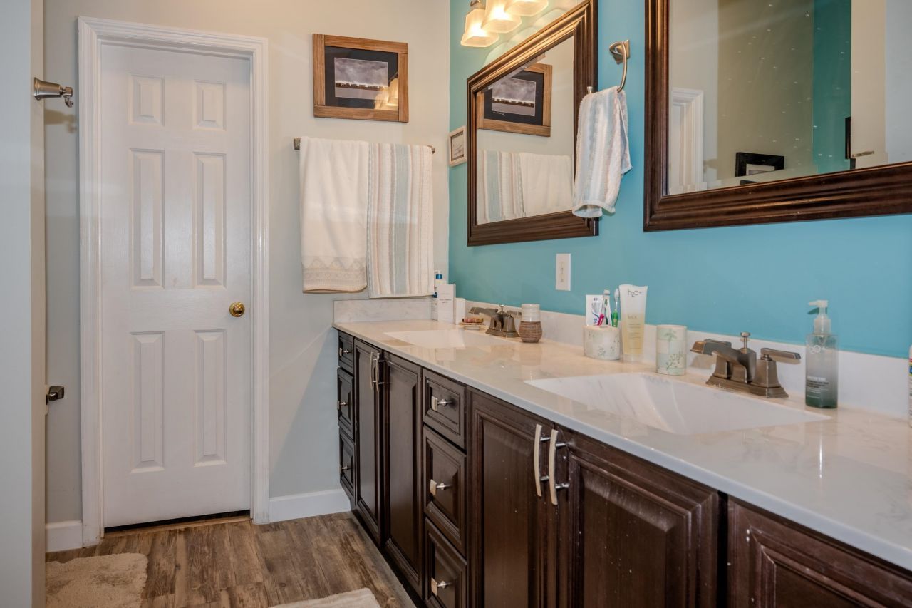 4509 Lightkeepers Way Photo 13