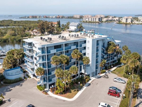 4823 EBBTIDE LANE UNIT #104 , Unit 104, PORT RICHEY, FL 34668