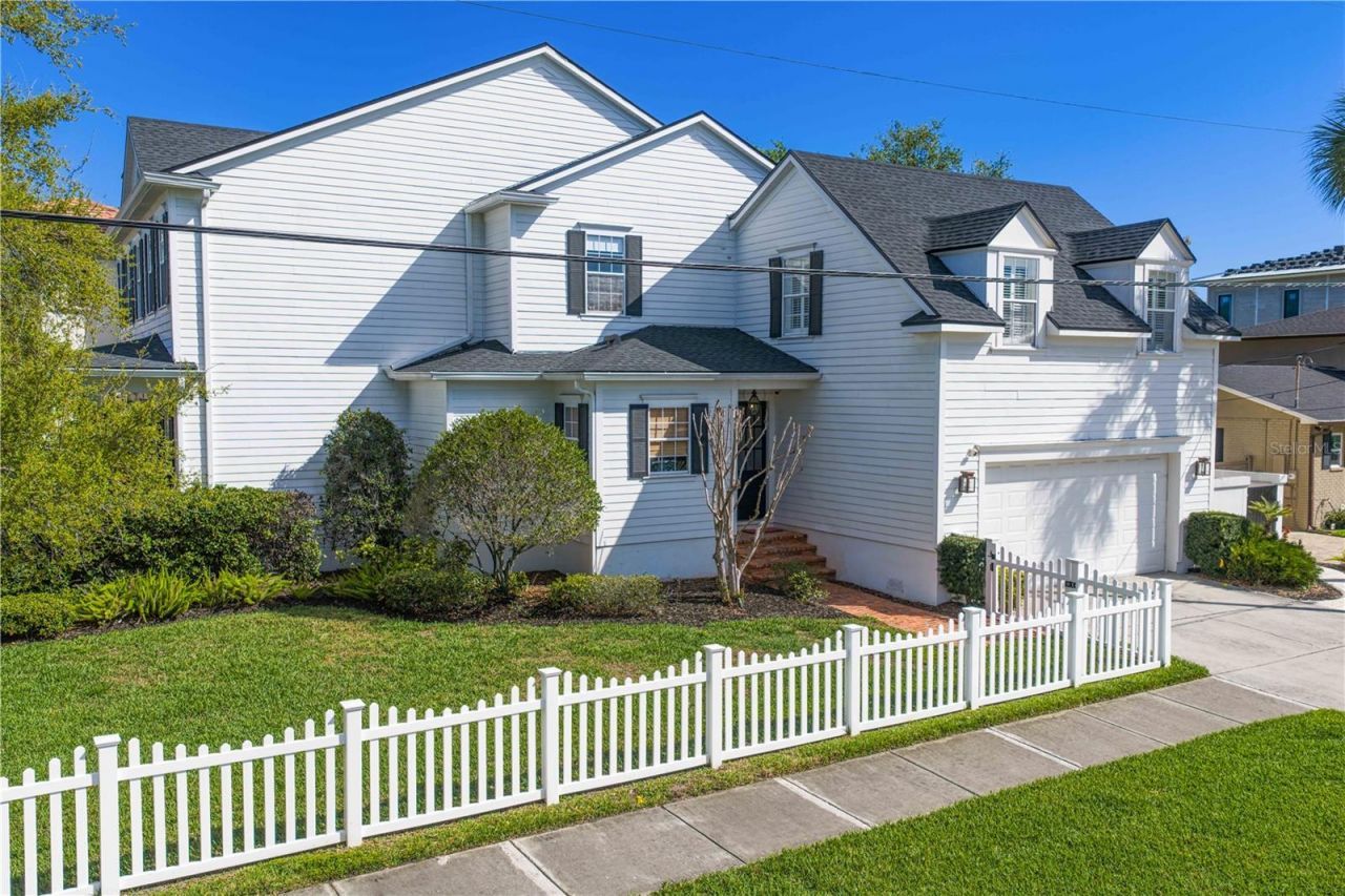 12 S Treasure Drive, Tampa, FL 33609 Photo