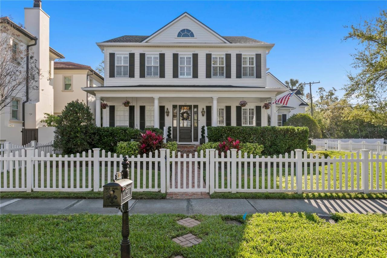 12 S Treasure Drive, Tampa, FL 33609 Photo