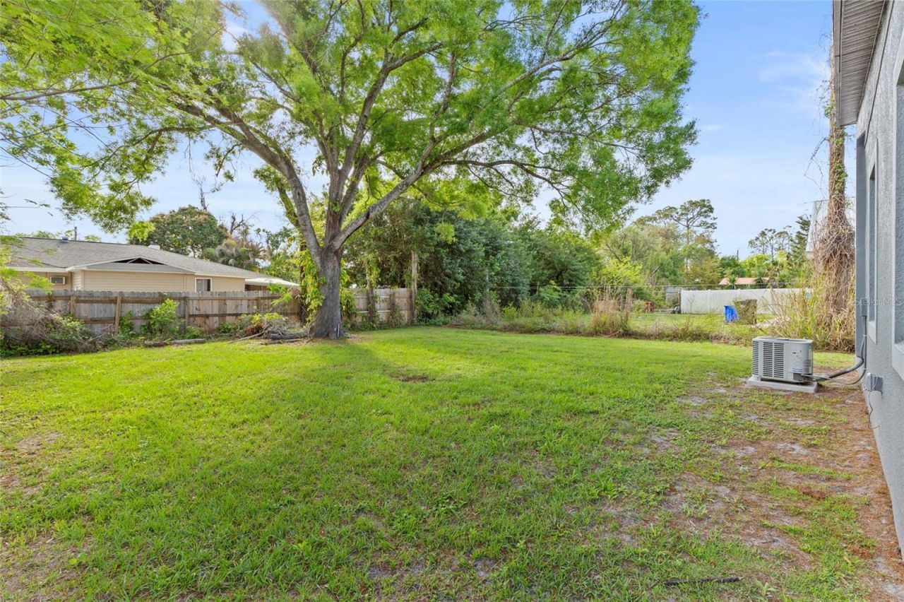 3707 20th Street E, Bradenton, FL 34208 Photo