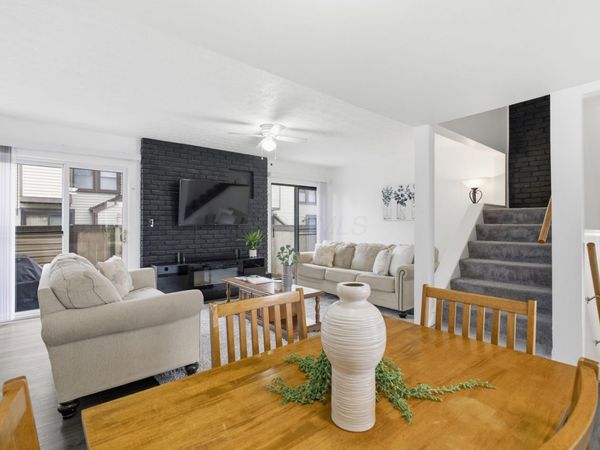 5272 Westbury Drive, Unit 13B, Columbus, OH 43228