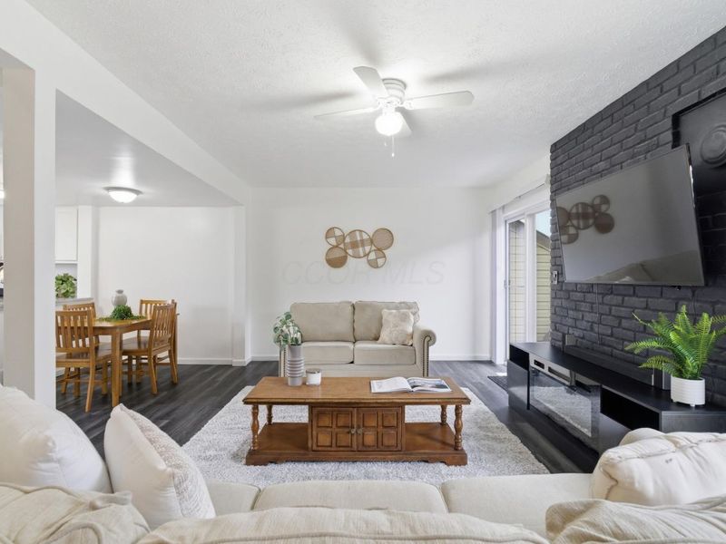 5272 Westbury Drive, Unit 13B, Columbus, OH 43228 Photo 12