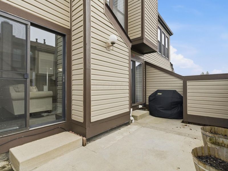 5272 Westbury Drive, Unit 13B, Columbus, OH 43228 Photo 27