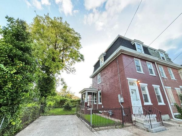 438 Lawrence Street, Burlington City, NJ 08016