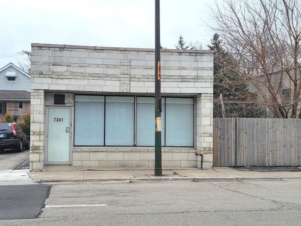 7343 W Irving Park Road, Chicago, IL 60634