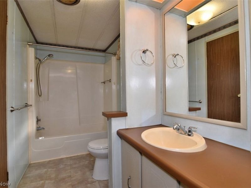 5 Michael Drive, Unit 5, Olmsted Township, OH 44138 Photo 16