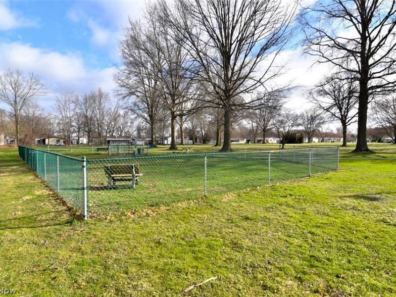 5 Michael Drive, Unit 5, Olmsted Township, OH 44138 Photo 22