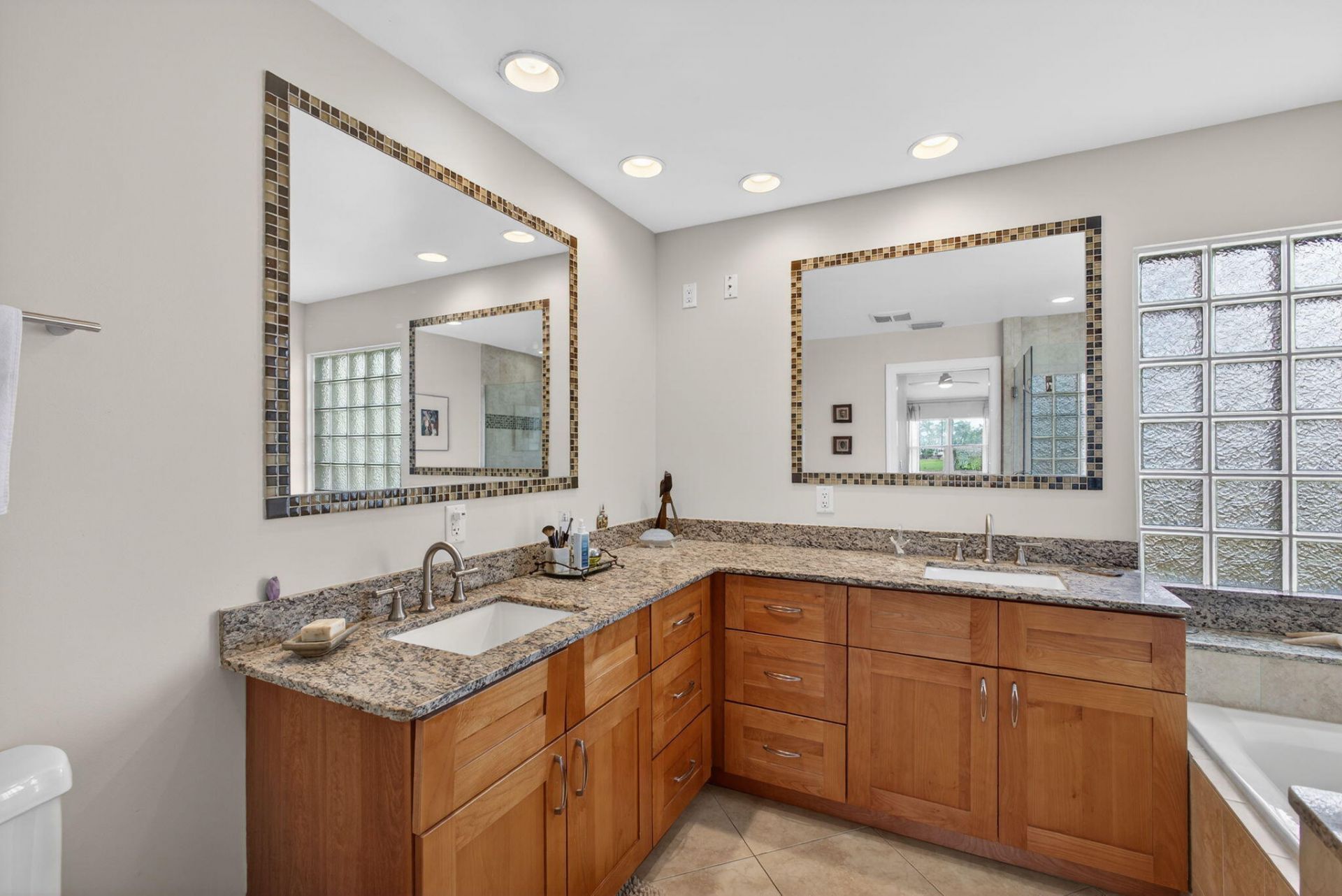 18221 SE Fairview Circle, Tequesta, FL 33469 Photo