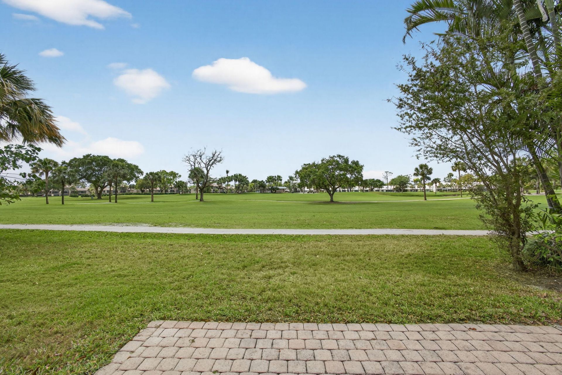 18221 SE Fairview Circle, Tequesta, FL 33469 Photo