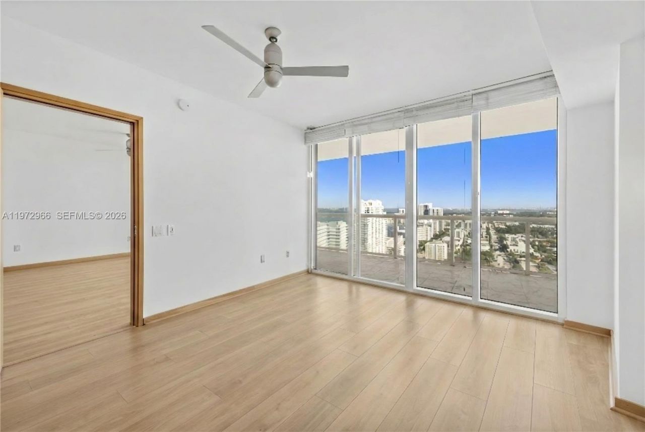 450 Alton Rd , Unit 3206, Miami Beach, FL 33139 Photo