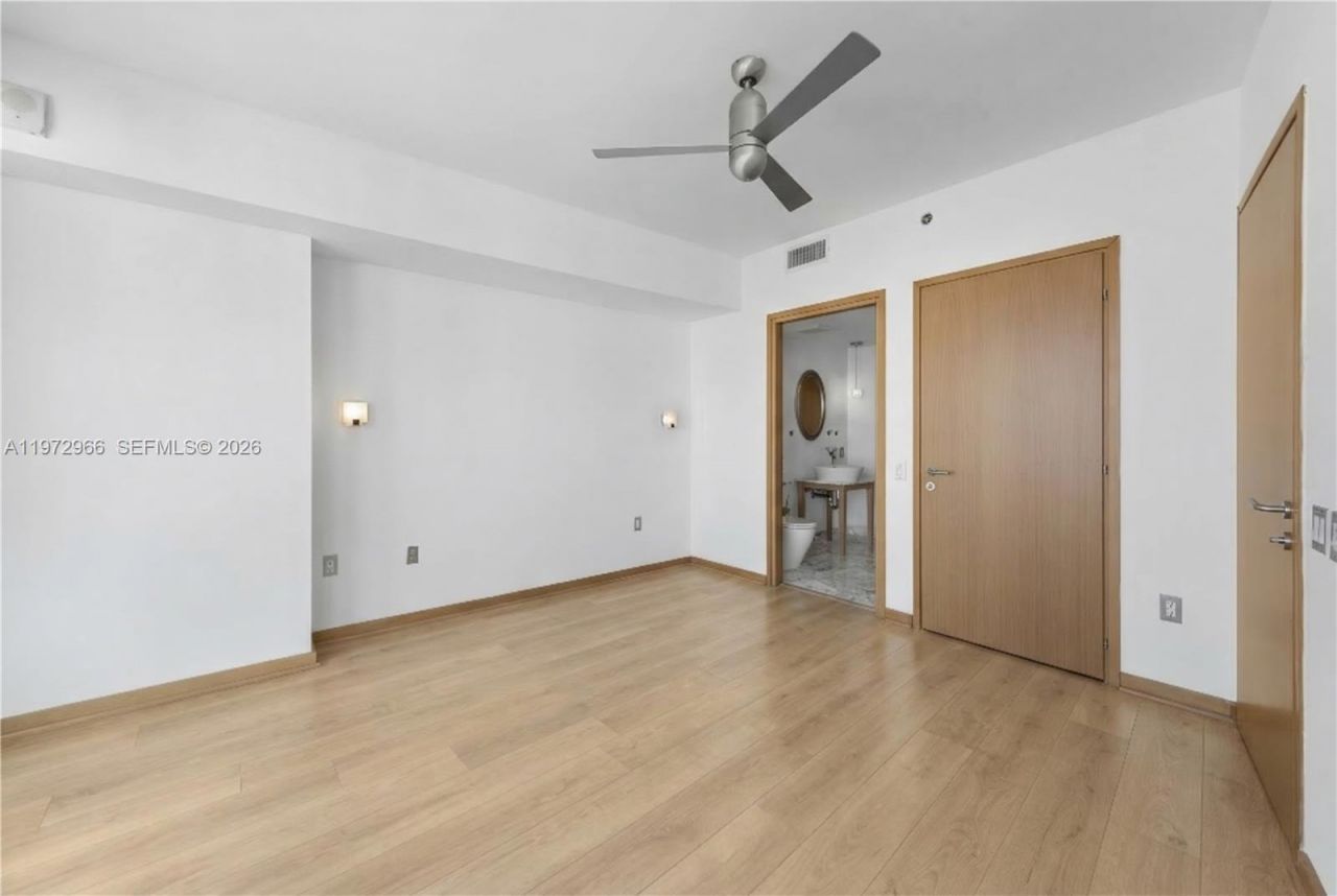 450 Alton Rd , Unit 3206, Miami Beach, FL 33139 Photo