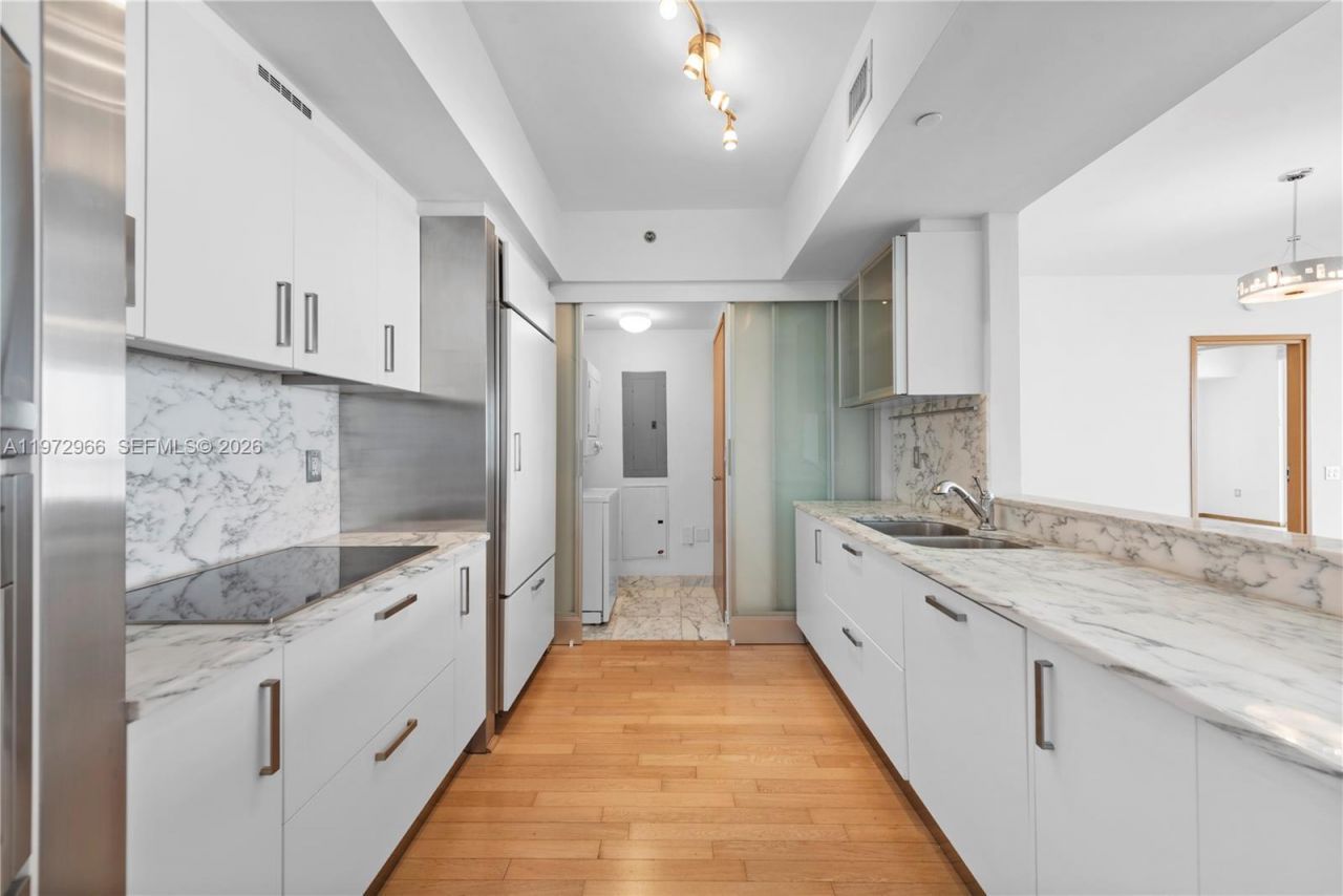 450 Alton Rd , Unit 3206, Miami Beach, FL 33139 Photo