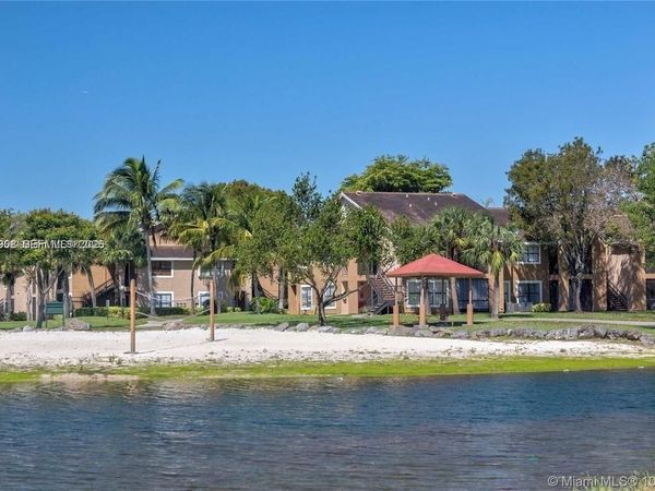 Unit 1509, Miami, FL 33196