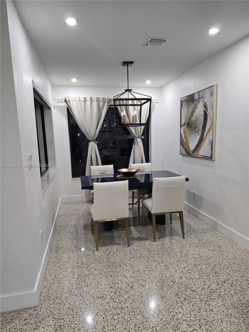 9460 Martinique Dr , Cutler Bay, FL 33189 Photo