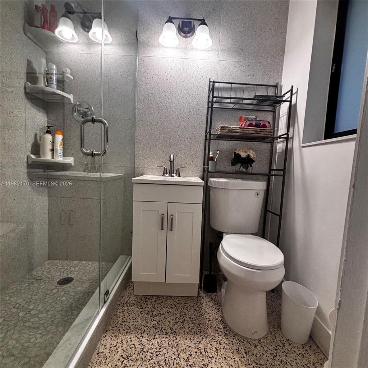 9460 Martinique Dr, Cutler Bay, FL 33189 Photo