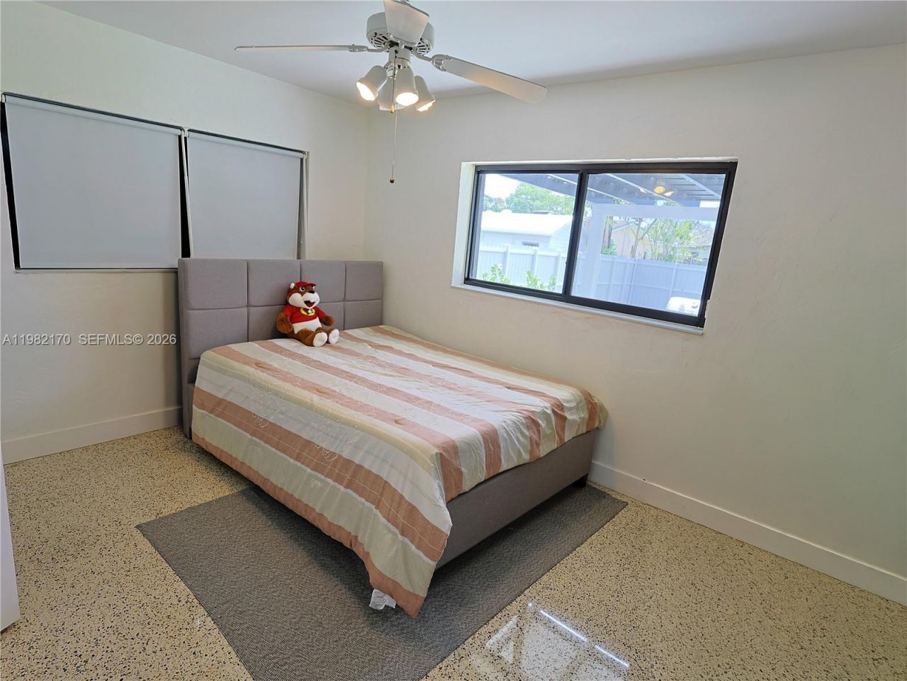 9460 Martinique Dr, Cutler Bay, FL 33189 Photo