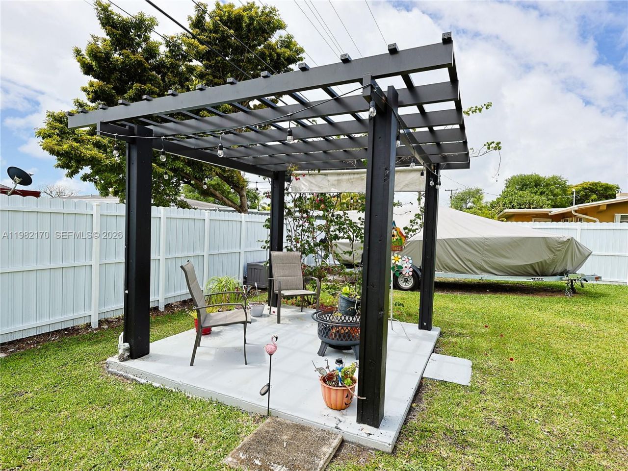 9460 Martinique Dr, Cutler Bay, FL 33189 Photo