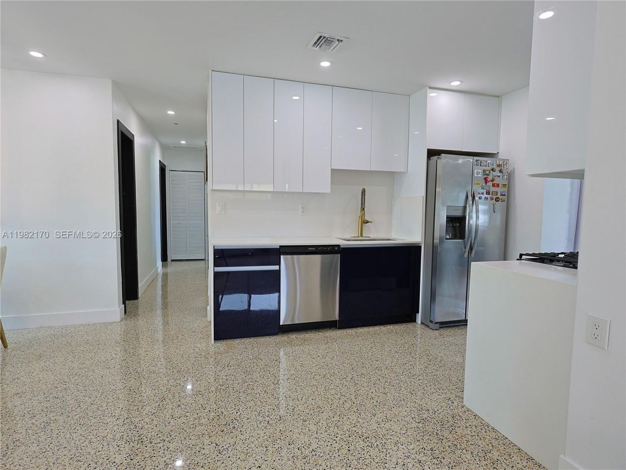 9460 Martinique Dr, Cutler Bay, FL 33189 Photo