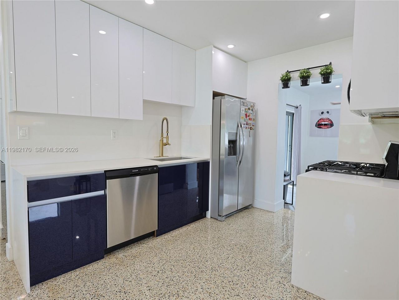 9460 Martinique Dr, Cutler Bay, FL 33189 Photo