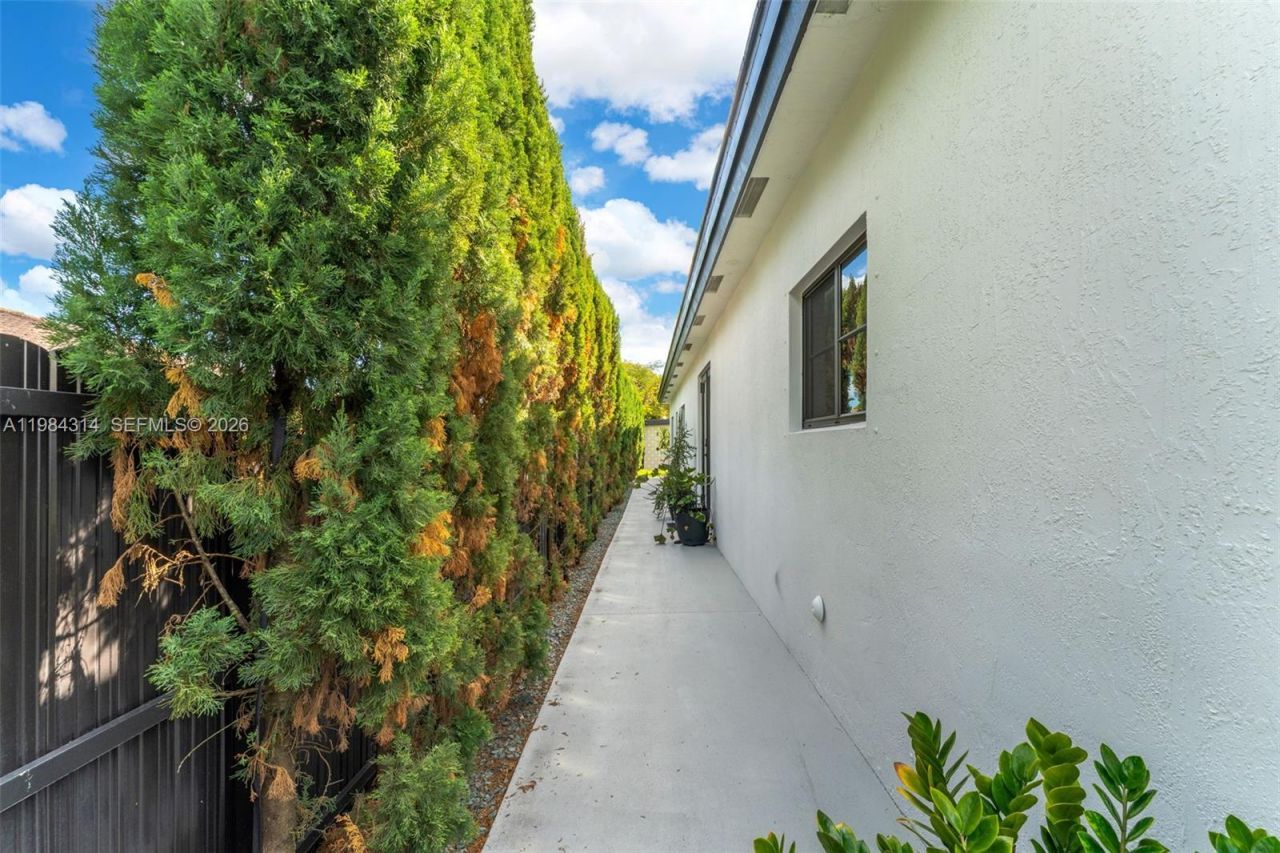 17805 SW 114th Ct, Unit 17805, Miami, FL 33157 Photo