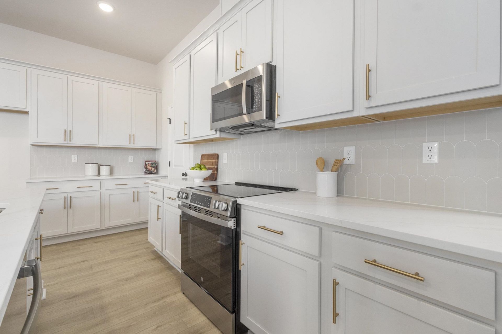 1000 Triton Ave. Photo 24