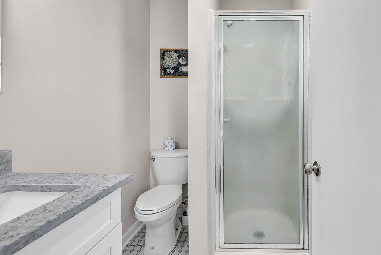 306 S Waccamaw Dr. Photo 23