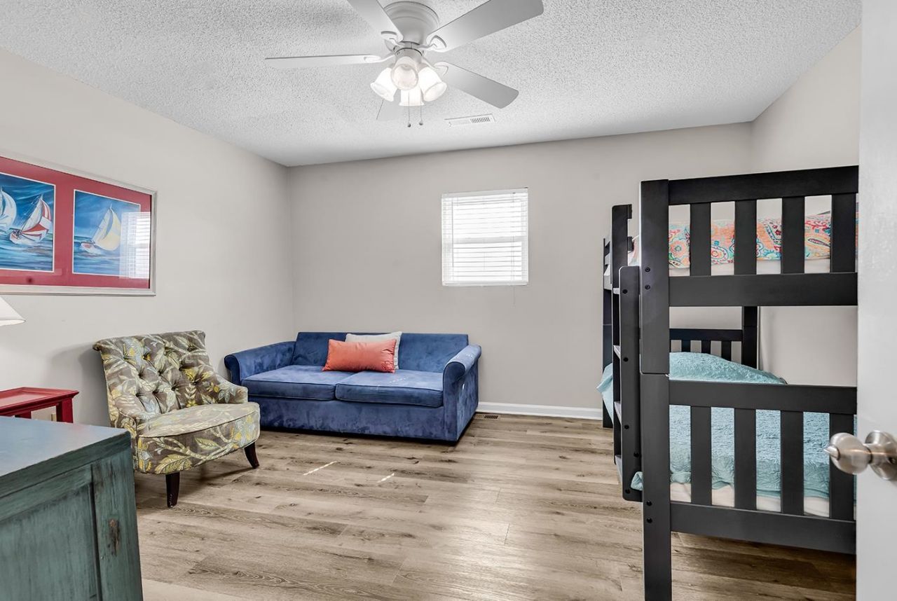 306 S Waccamaw Dr. Photo 34