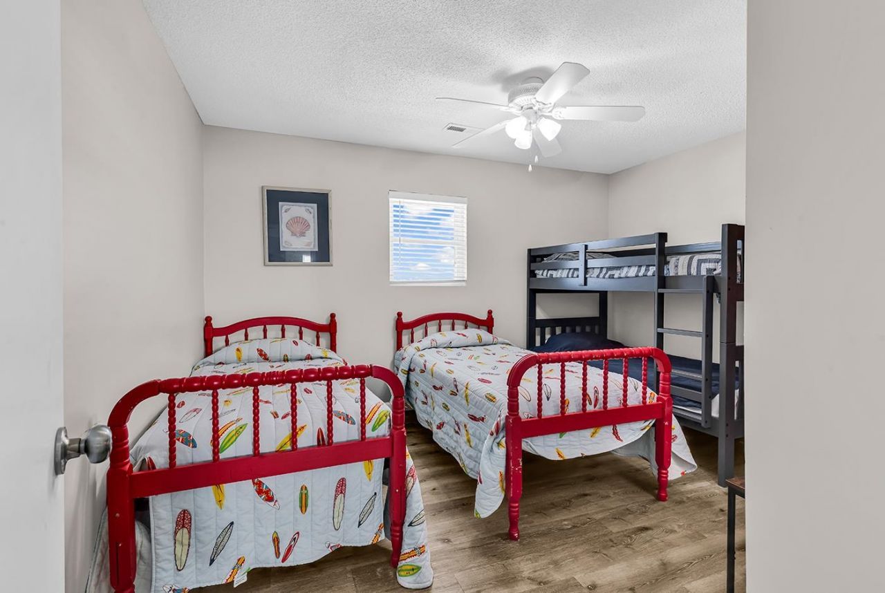 306 S Waccamaw Dr. Photo 37