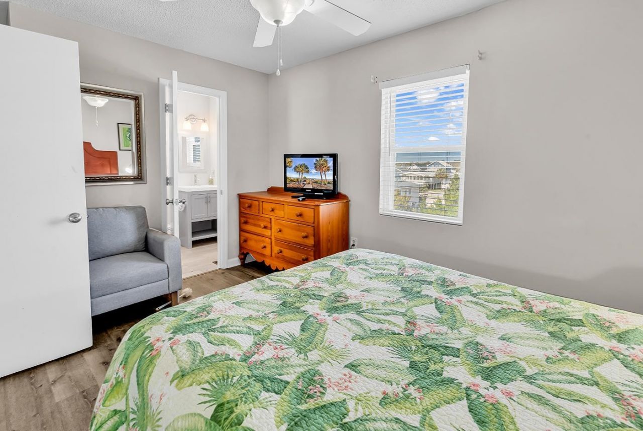 306 S Waccamaw Dr. Photo 43