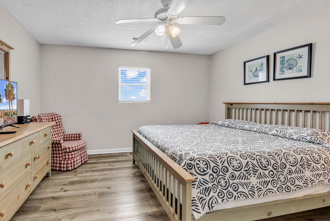 306 S Waccamaw Dr. Photo 48