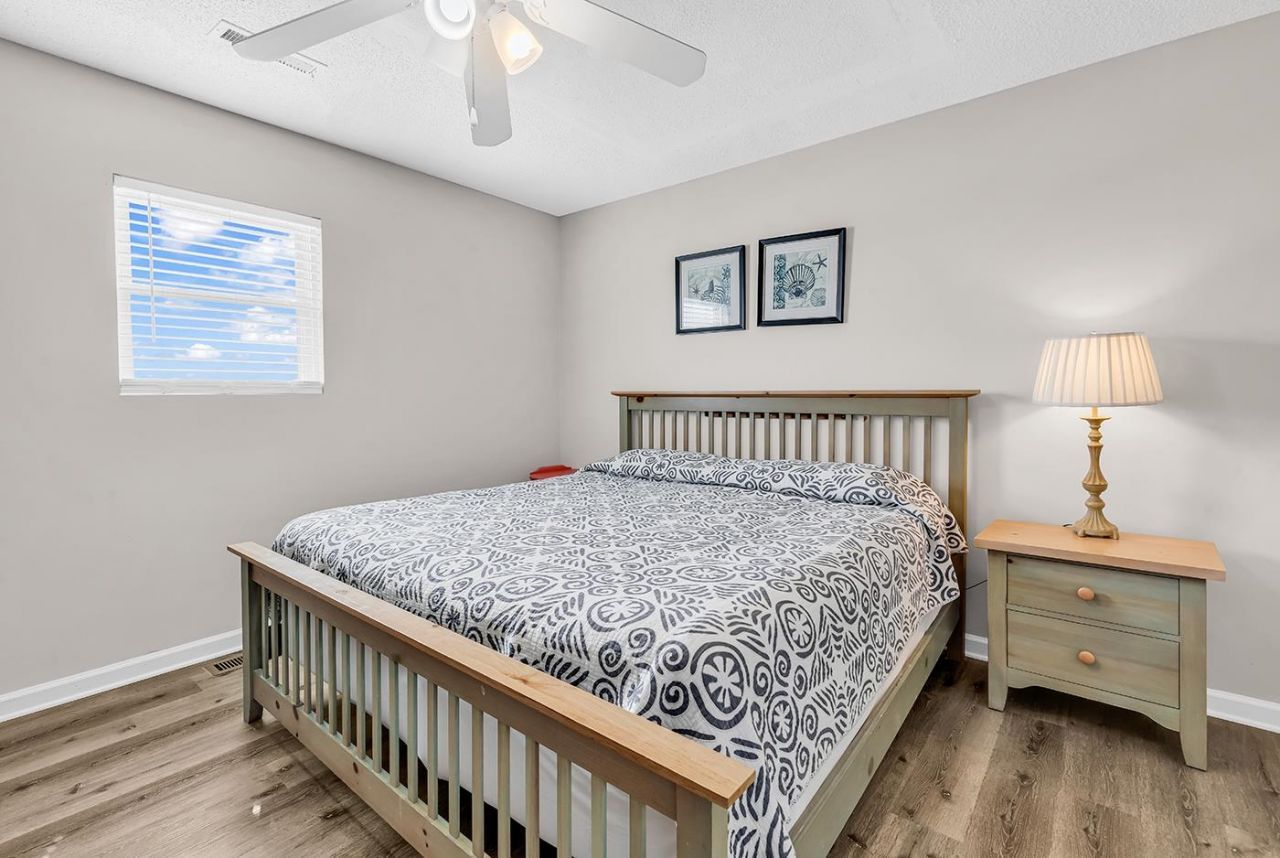 306 S Waccamaw Dr. Photo 49