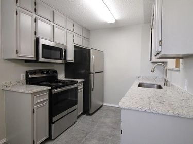 104 Woodie Way, Unit C, Fort Worth, TX 76108