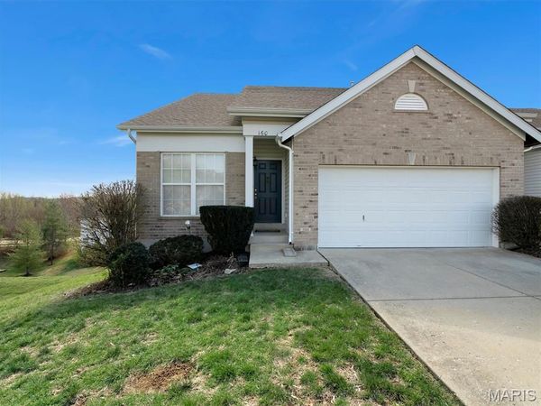 160 Hunters Run Court , Eureka, MO 63025