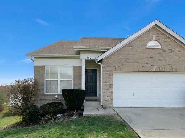 160 Hunters Run Court, Eureka, MO 63025