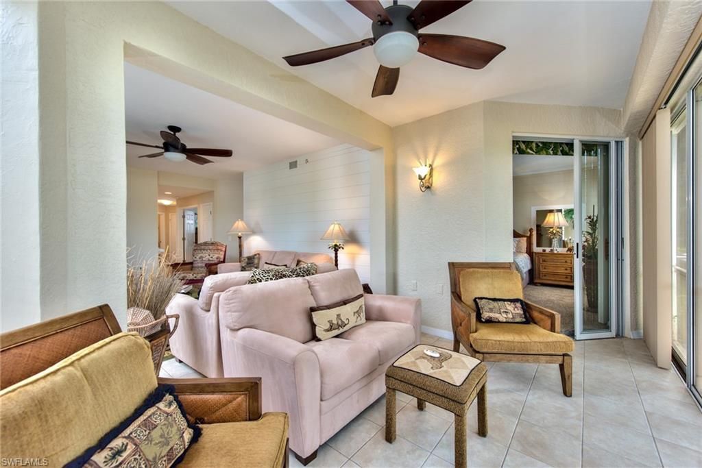 2190 Arielle Dr, Unit 902, Naples, FL 34109 Photo
