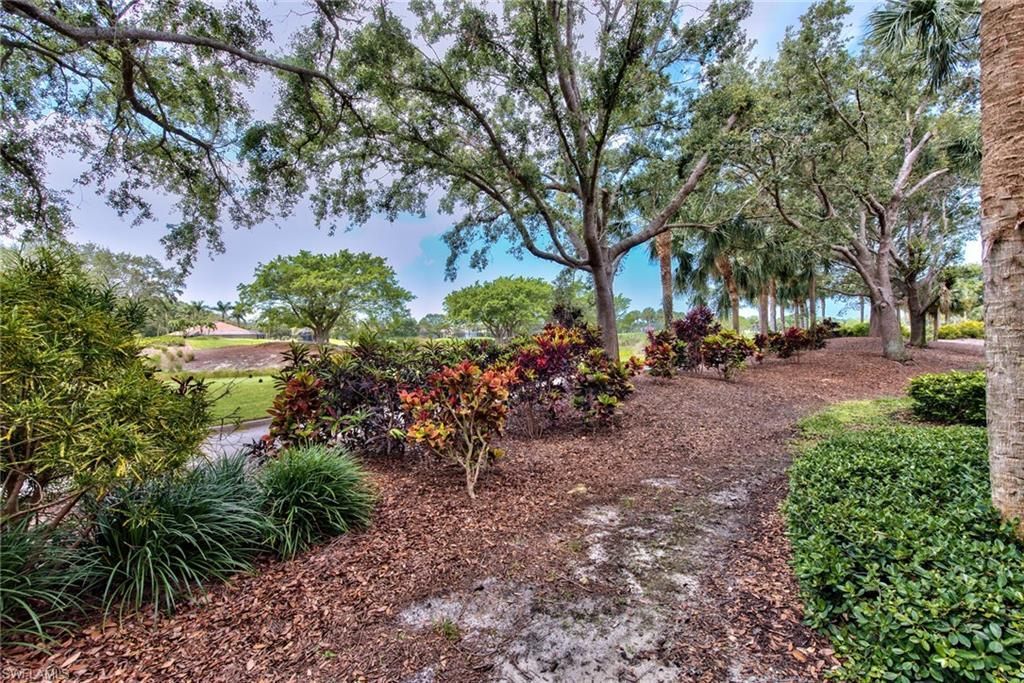 2190 Arielle Dr, Unit 902, Naples, FL 34109 Photo