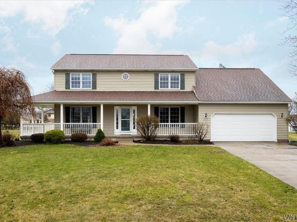 6115 Newberry Court, Clarence, NY 14032