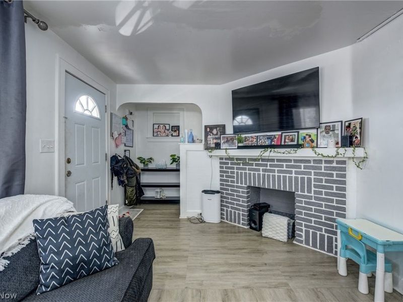 1402 E 185th Street, Cleveland, OH 44110 Photo 12