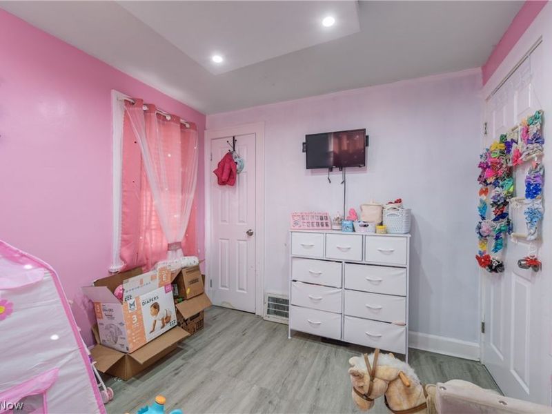 1402 E 185th Street, Cleveland, OH 44110 Photo 20