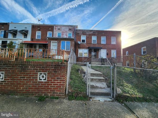 2733 BOOKERT DRIVE, BALTIMORE, MD 21225