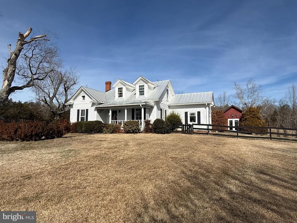 575 PERKINS ROAD, KENTS STORE, VA 23084