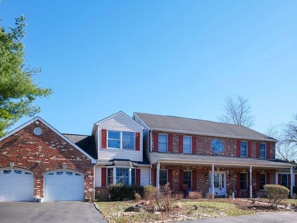 16 TIMOTHY DRIVE, IVYLAND, PA 18974