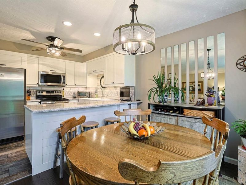 11990 Thames Place, Sharonville, OH 45241 Photo 17