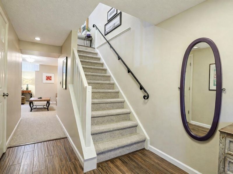 11990 Thames Place, Sharonville, OH 45241 Photo 5