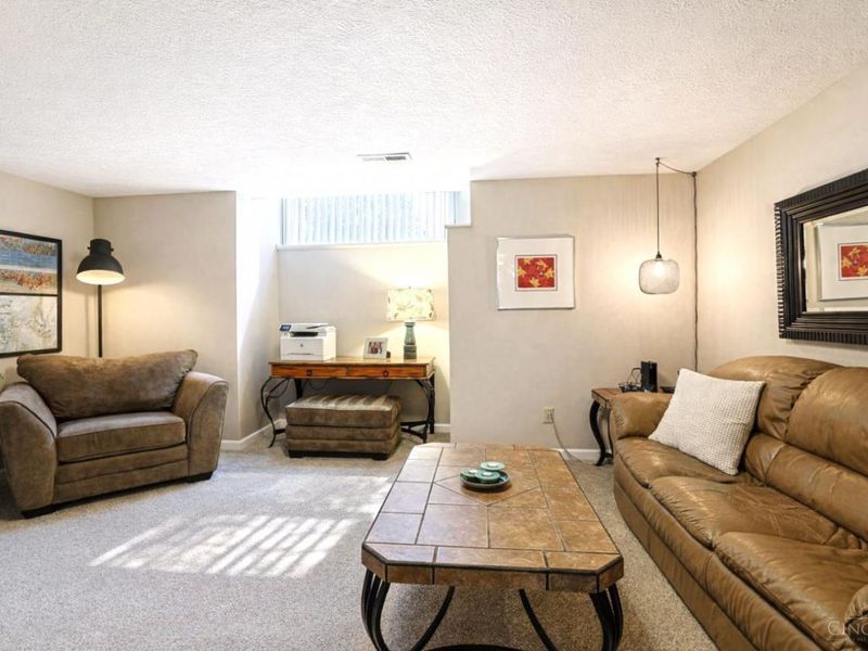 11990 Thames Place, Sharonville, OH 45241 Photo 8