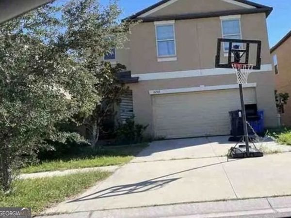 10310 Carloway Hills Drive, Wimauma, FL 33598