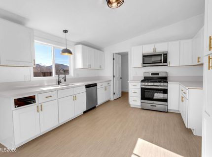 17575 Thrush Lane, Reno, NV 89508 Photo