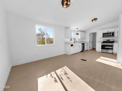 17575 Thrush Lane, Reno, NV 89508 Photo