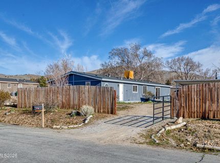 17575 Thrush Lane, Reno, NV 89508 Photo